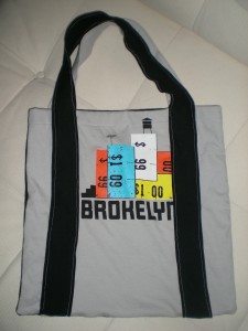 tote_front